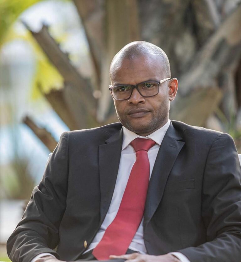 Política salarial e leis de carreira impulsionam interesse de jovens pelo magistério na Guiné-Bissau, afirma secretário